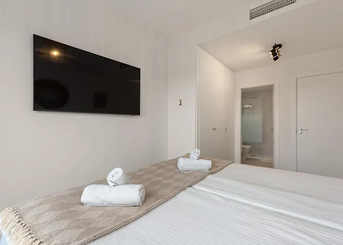 Sea Views Apartment *